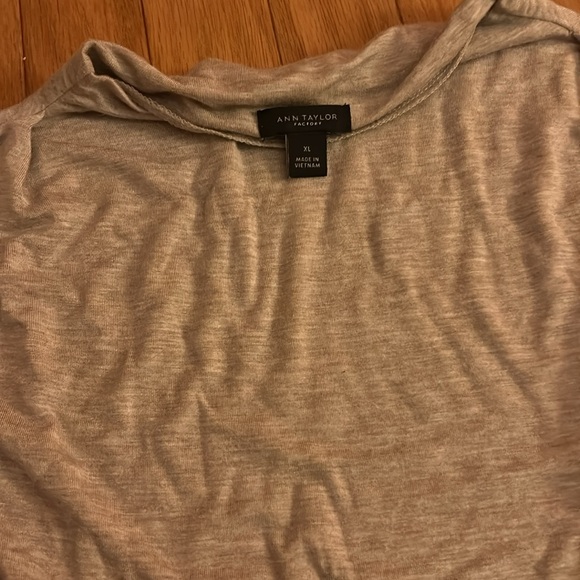 Top - Picture 2 of 3